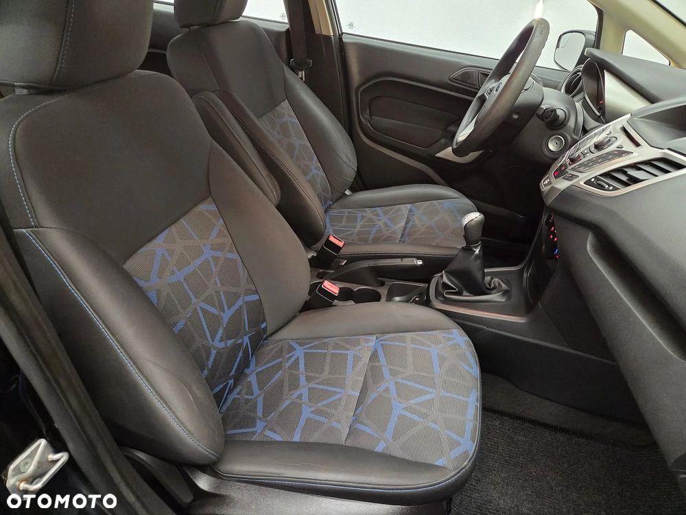 Ford Fiesta 1.6 Ti-VCT Titanium - 15