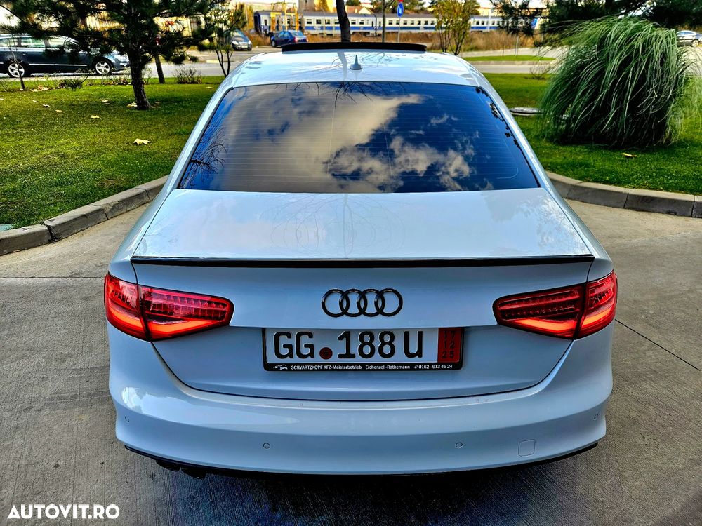 Audi A4 2.0 TDI DPF clean diesel multitronic S line Sportpaket - 24