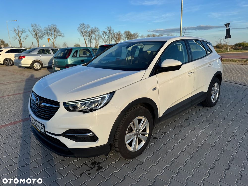 Opel Grandland X 1.2 T GPF Enjoy S&S - 4