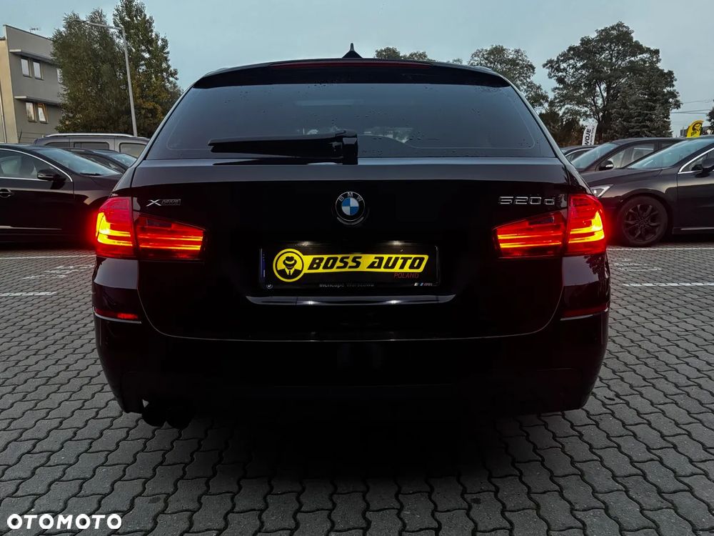 BMW Seria 5 520d Luxury Line - 8