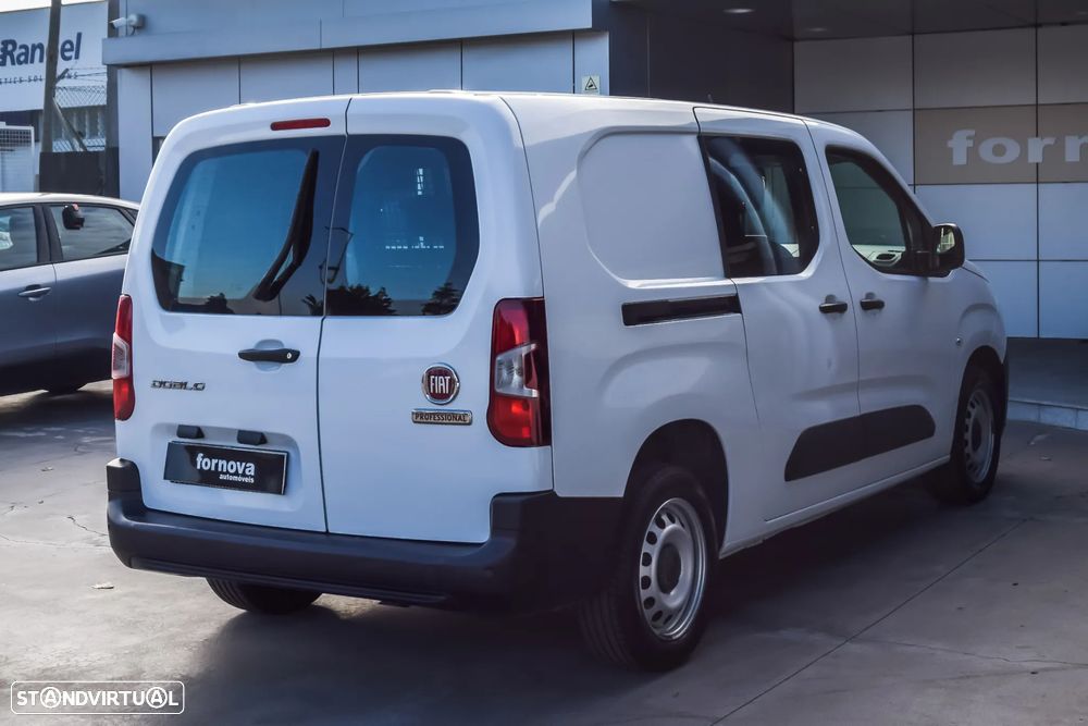 Fiat DOBLO CREW CAB 1.5 BLUEHDI MAXI 5 LUGARES - 7