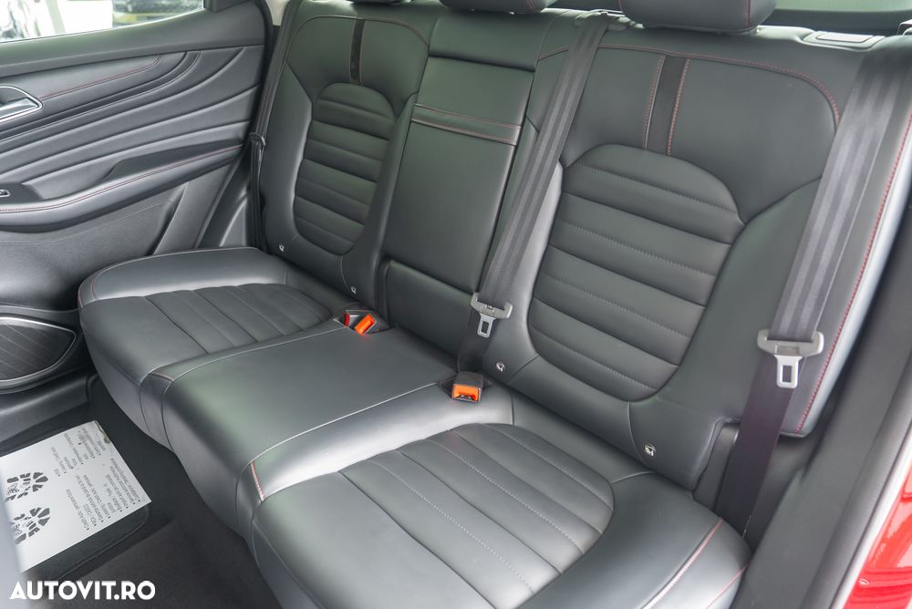 MG EHS Luxury - 26