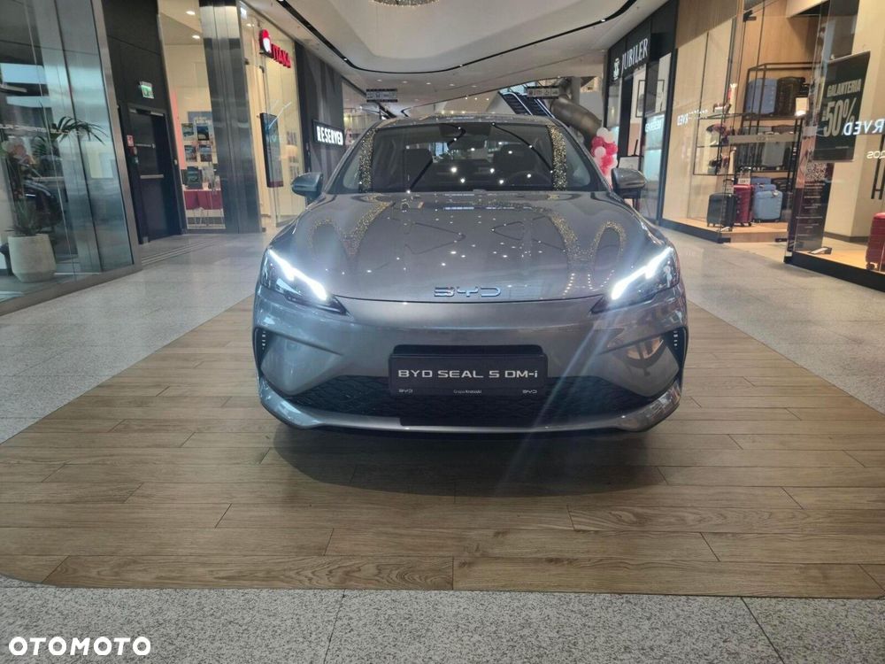 BYD Seal 5 - 2