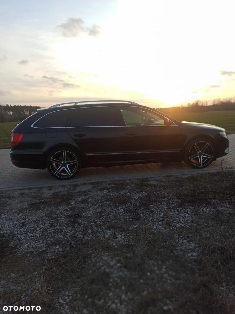 Skoda Superb Combi 1.8 TSI DSG Active - 12