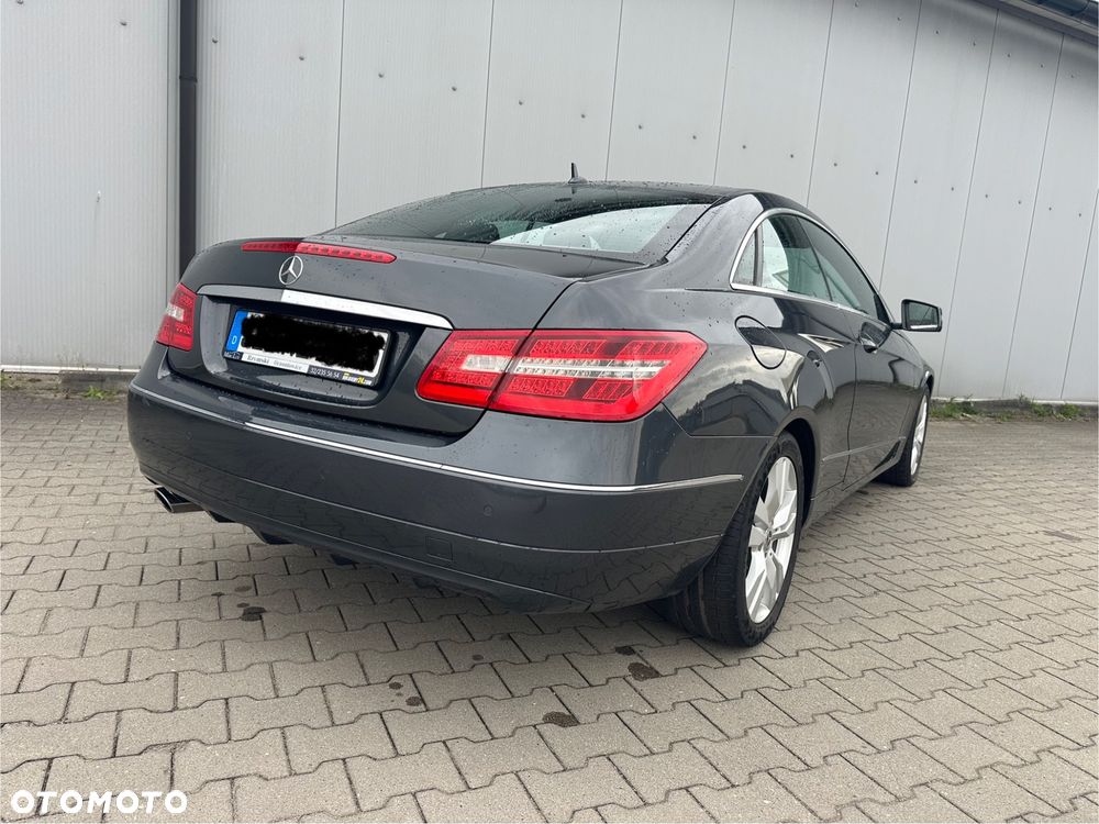 Mercedes-Benz Klasa E 250 CDI DPF BlueEFFICIENCY Automatik Avantgarde - 7