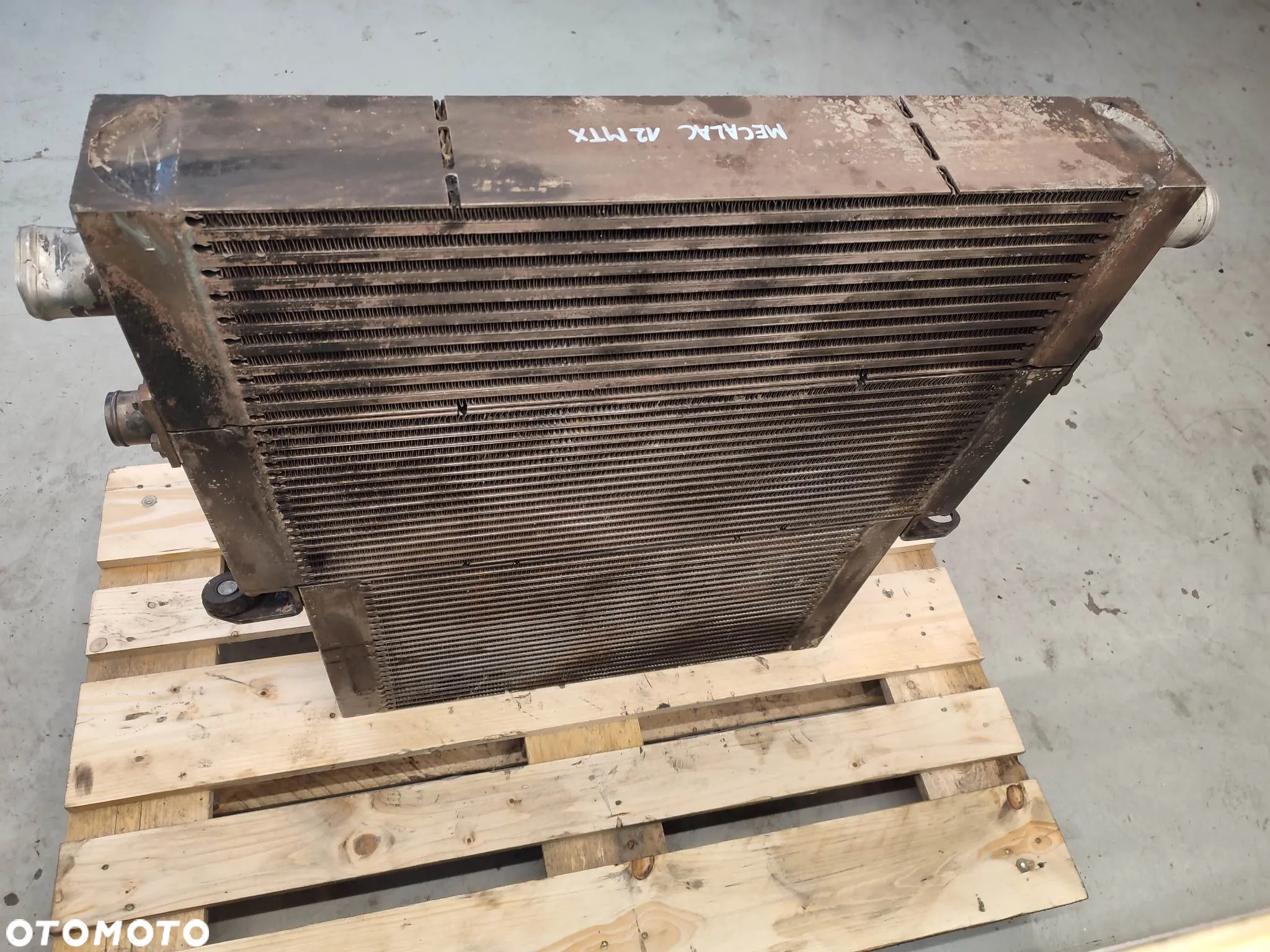 Chłodnica oleju Mecalac 12 MTX (34970202000) - 4