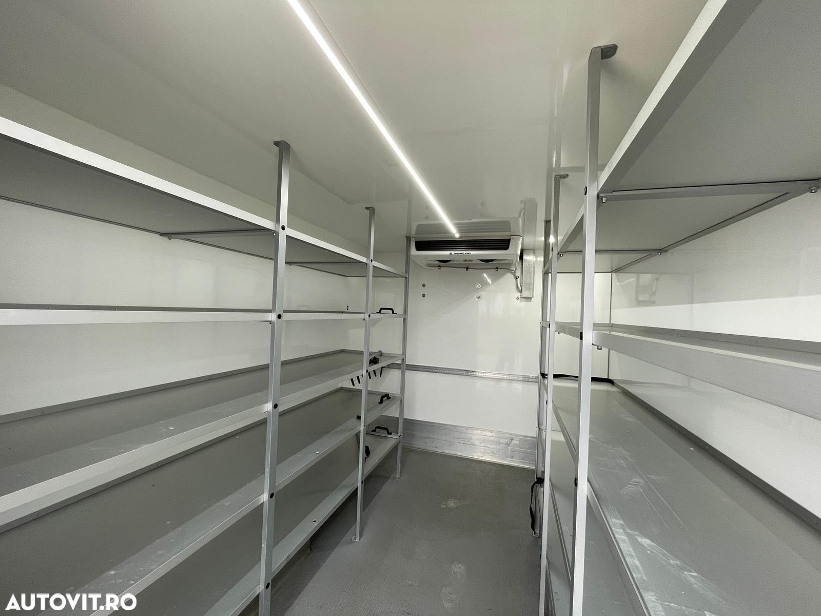Mercedes-Benz Sprinter 319 CDI 3.0 D AUTOMAT FRIGORIFIC THERMO KING - 13