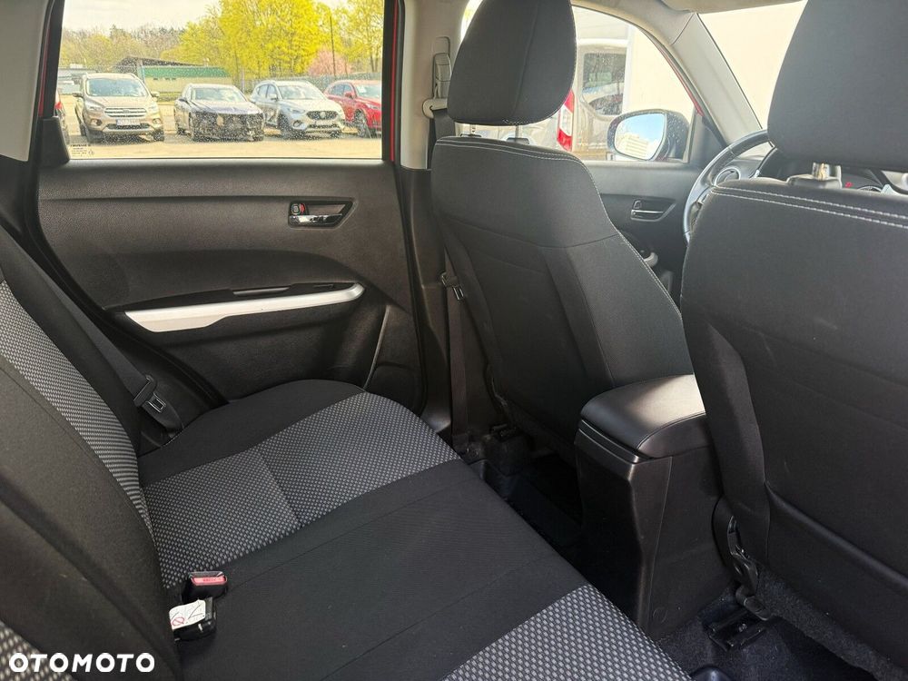 Suzuki Vitara 1.6 Comfort 2WD - 28