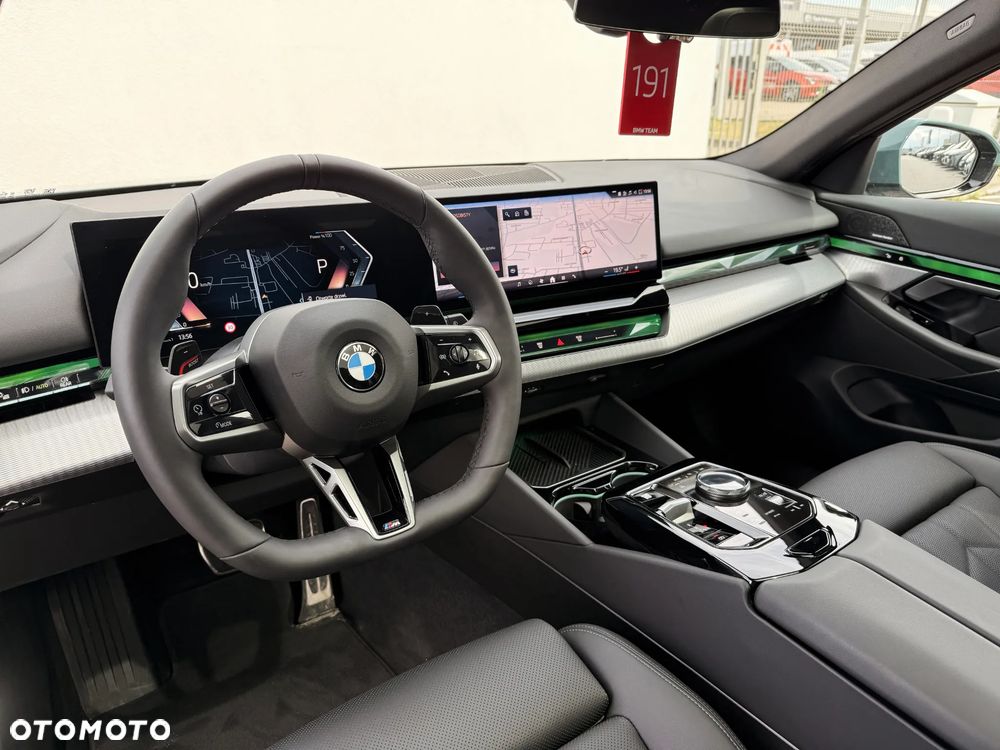 BMW Seria 5 520i M Sport sport - 27