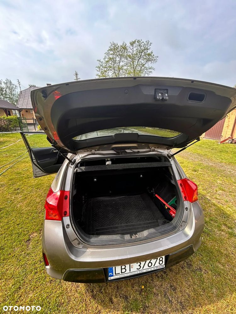 Toyota Auris 1.4 D-4D - 7