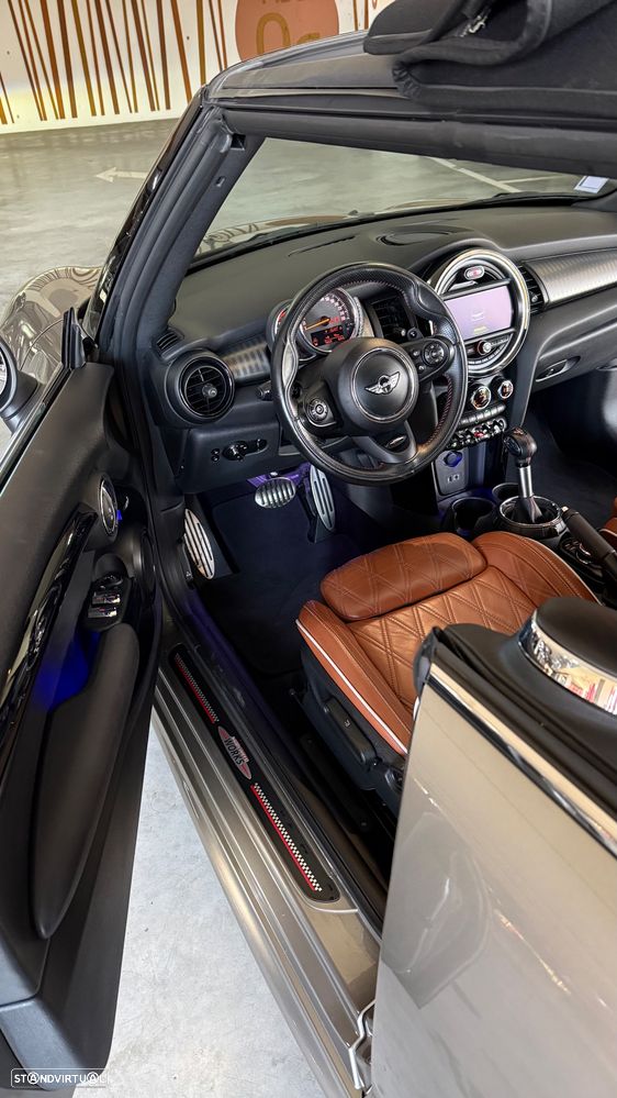 MINI Cabrio Cooper S Auto. Sidewalk - 18