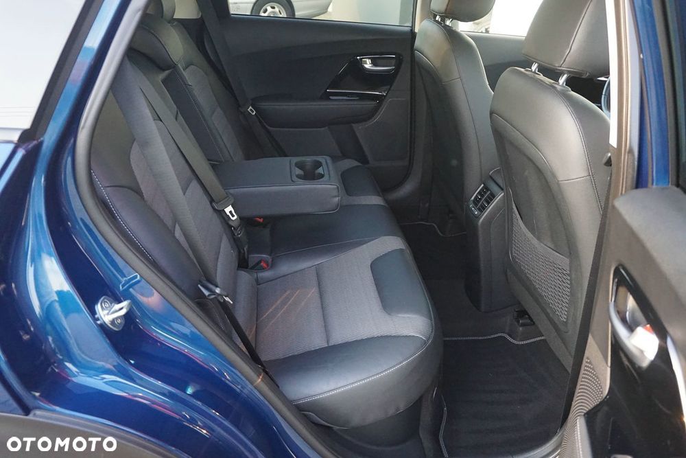 Kia Niro 1.6 GDI Hybrid L - 23
