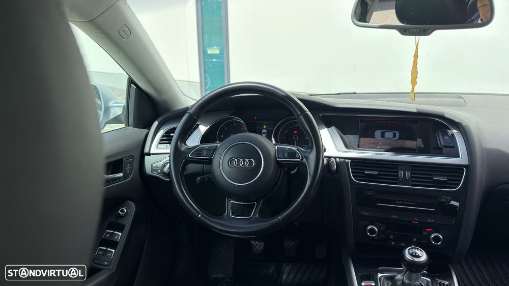Audi A5 Sportback 2.0 TDI Business Line S-line - 25