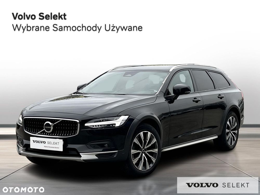 Volvo V90 Cross Country - 1