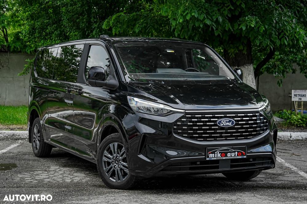 Ford Tourneo Custom Bus 320L 2.0 EcoBlue 170 CP 8AT L2H1 AWD Titanium - 2
