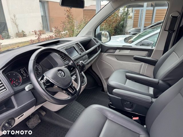 Volkswagen Caravelle 2.0 TDI L1 Trendline 4Motion DSG - 17