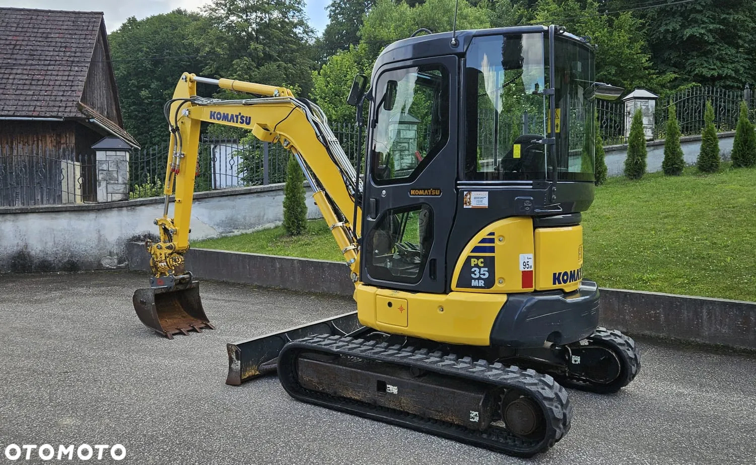Komatsu PC 35 MR-3 - 5
