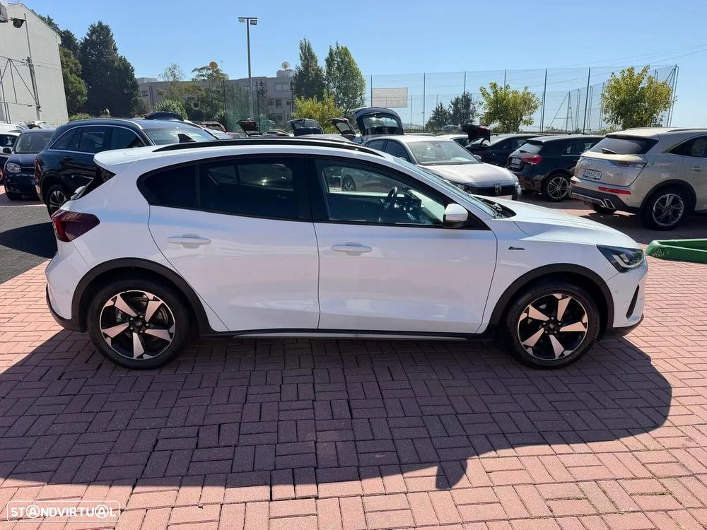 Ford Focus 1.0 EcoBoost Titanium - 16