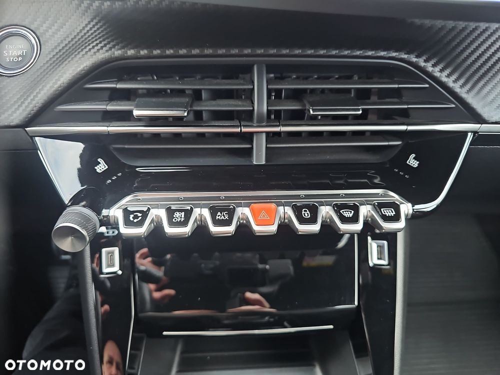 Peugeot 2008 1.2 PureTech Allure S&S EAT8 - 13