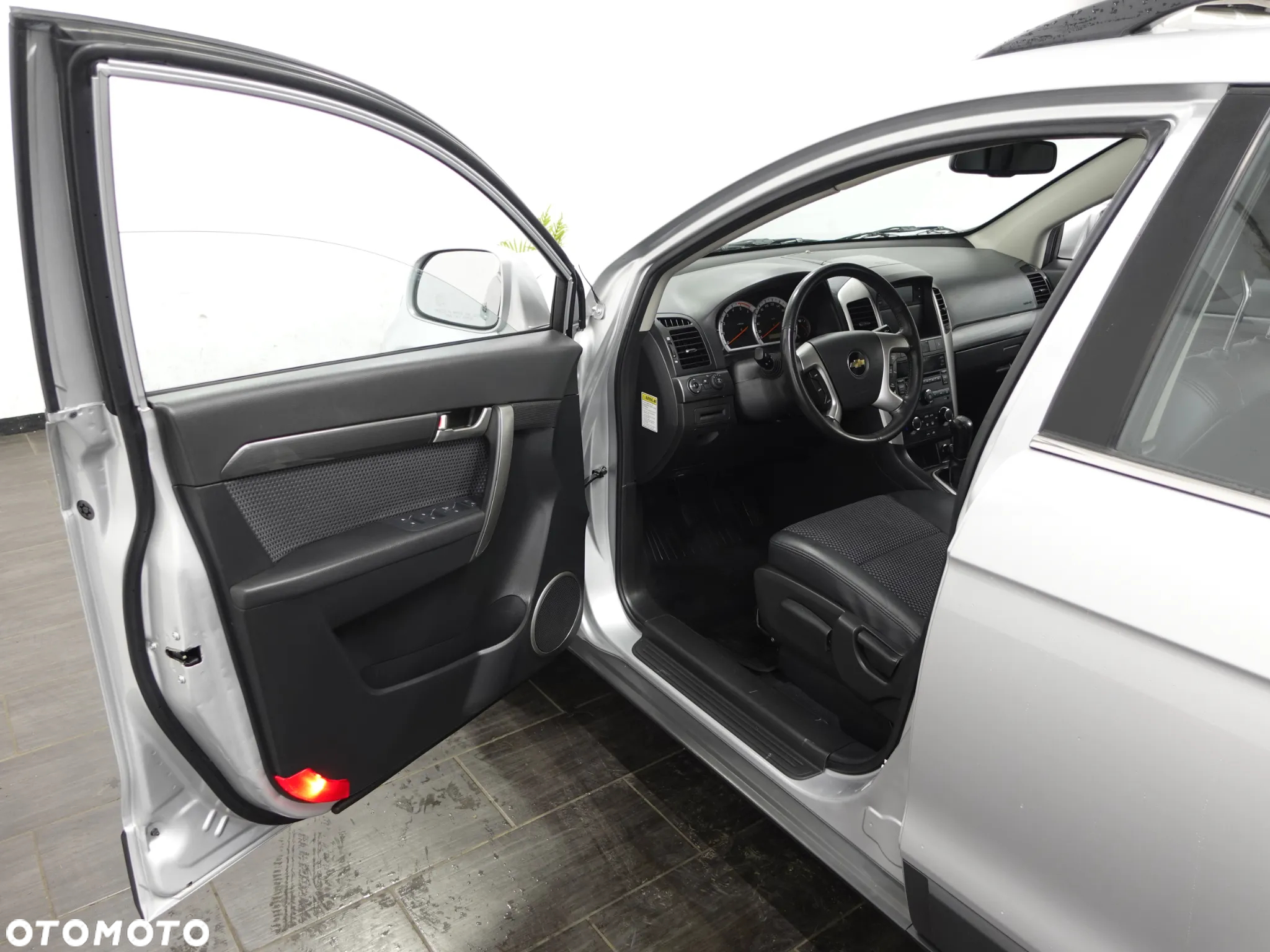 Chevrolet Captiva 2.0 4WD 5 Sitzer LT - 18
