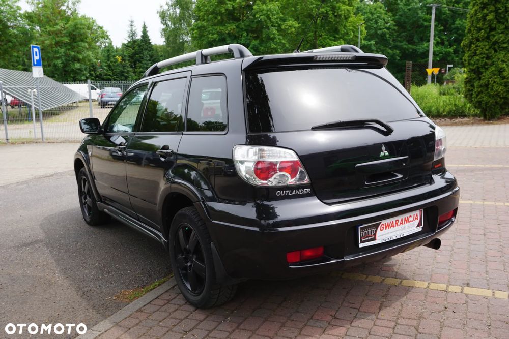 Mitsubishi Outlander 2.0 Turbo 4WD - 6