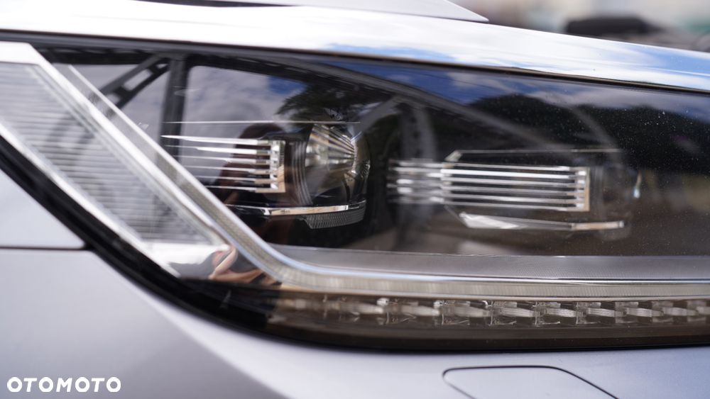 Volkswagen Passat 1.8 TSI BMT Highline DSG - 22