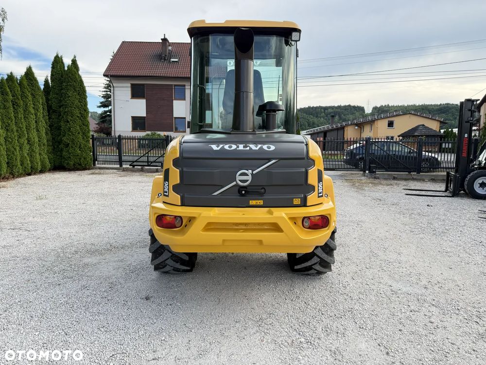 Volvo L30G / ORYGINAŁ / PIĘKNIE UTRZYMANA  / SILNA I SZYBKA / ZADBANA / SPROWADZONA Z NIEMIEC / 407 409 406 60 70 M 506 509 L30 L35 B G - 36