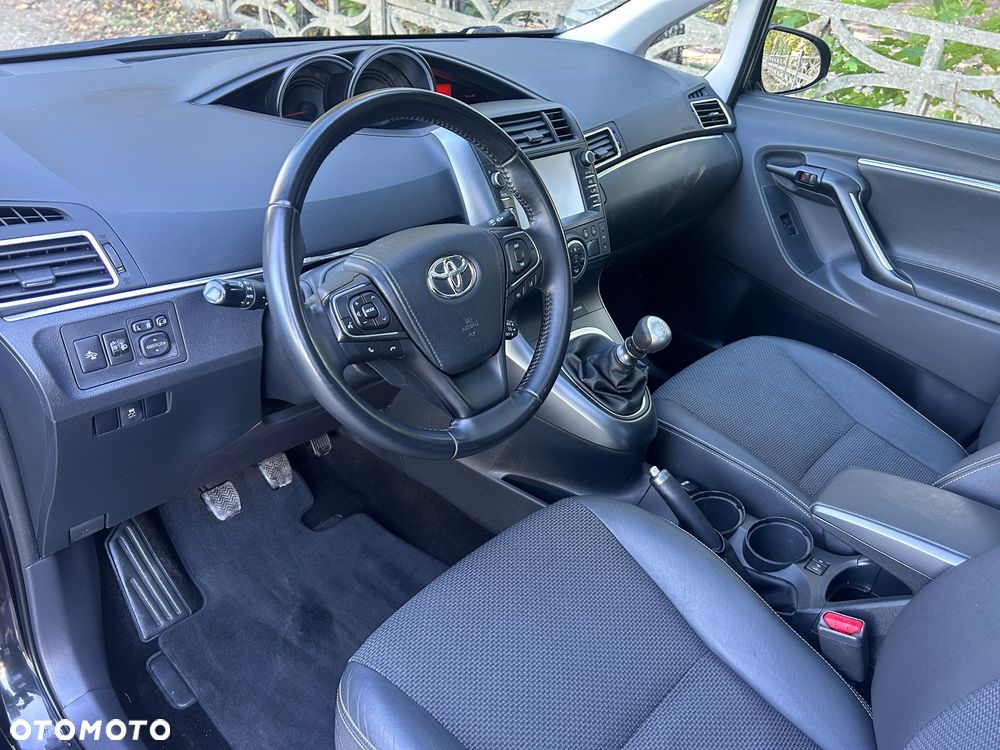 Toyota Verso 1.8 7-Sitzer Skyview Edition - 11