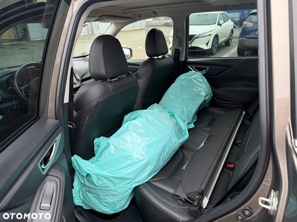 Subaru Forester 2.0i-L Platinum (EyeSight) Lineartronic - 10