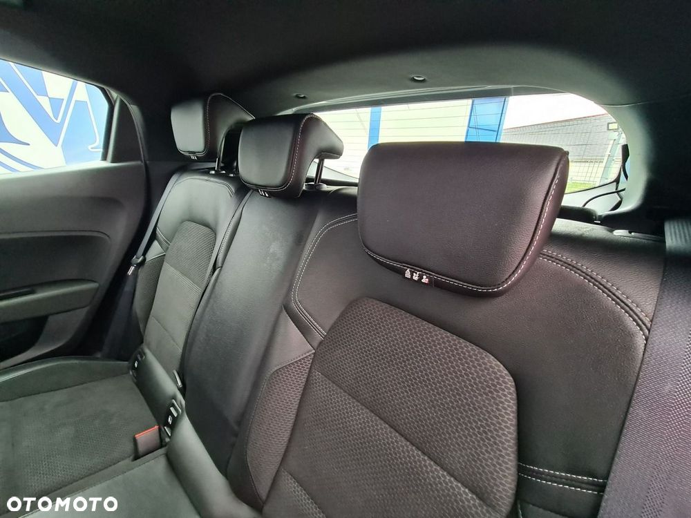 Renault Clio TCe 90 EVOLUTION - 27