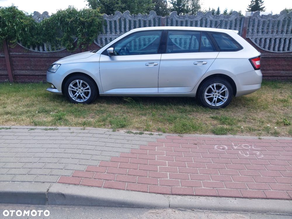 Skoda Fabia 1.0 Ambition - 7
