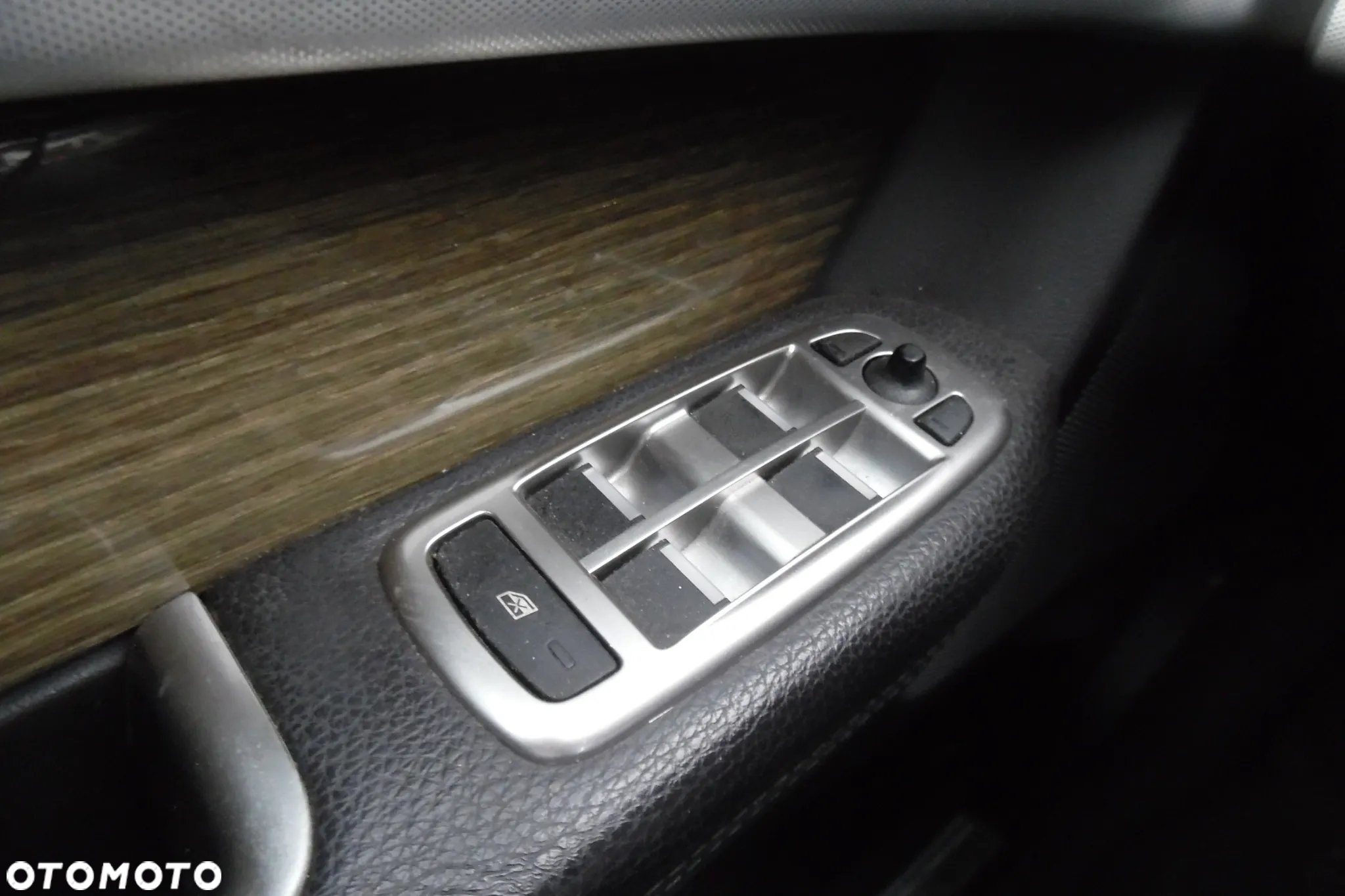 Jaguar XF 2.0 Turbo - 10