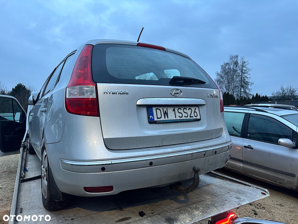 Hyundai i30 07-12 tylna klapa kmpl demontaż 2r - 2