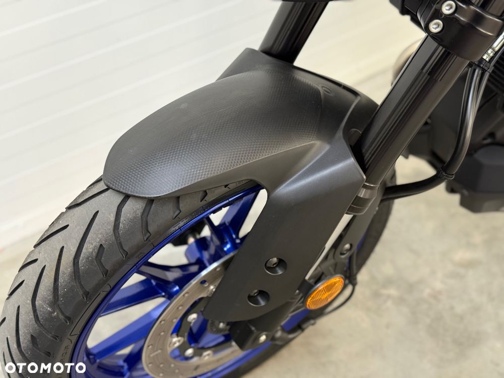 Yamaha MT - 22