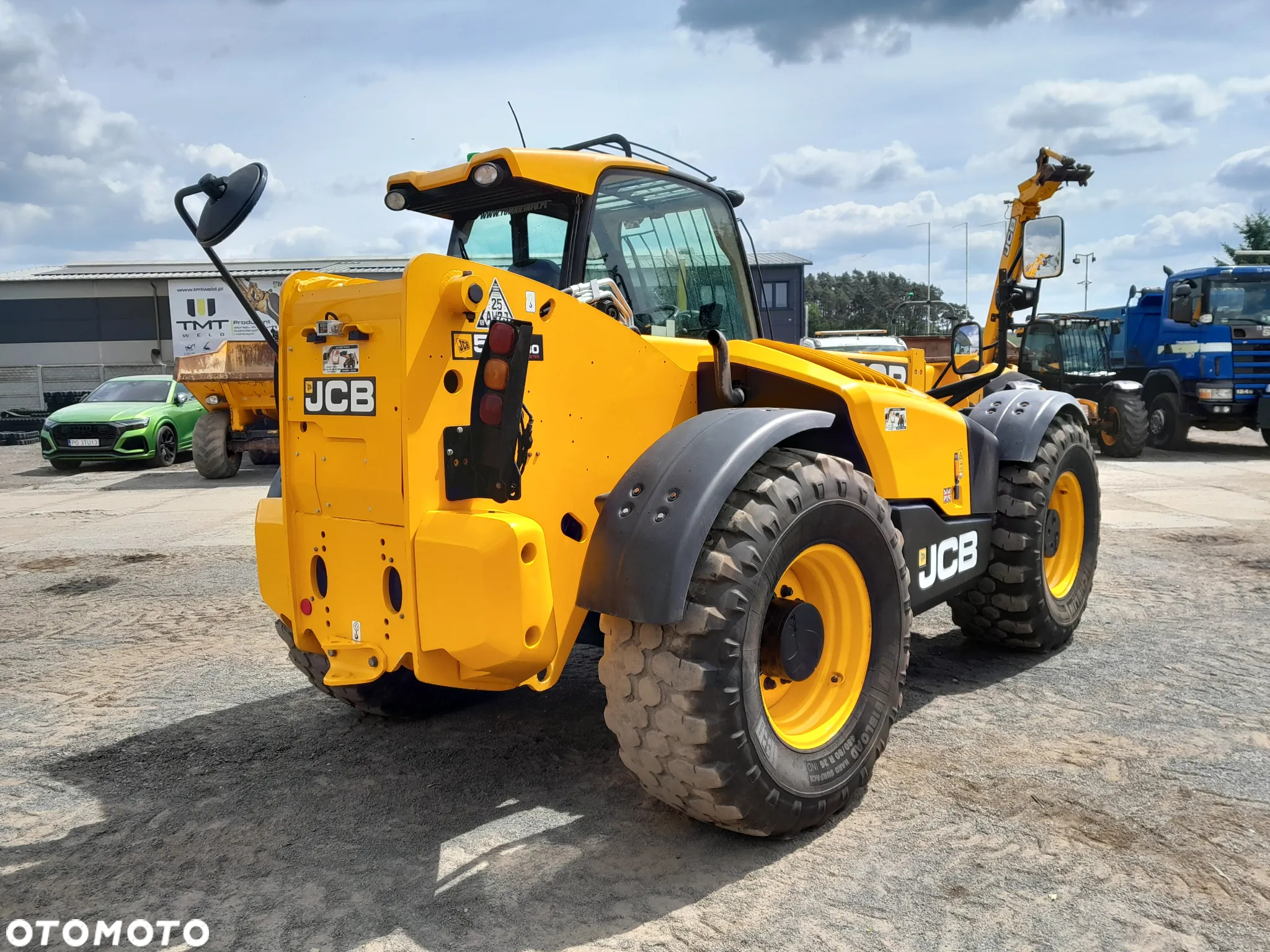 JCB 560-80 - 9