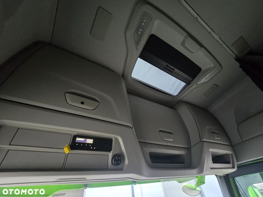 Iveco S-WAY 570 - 31