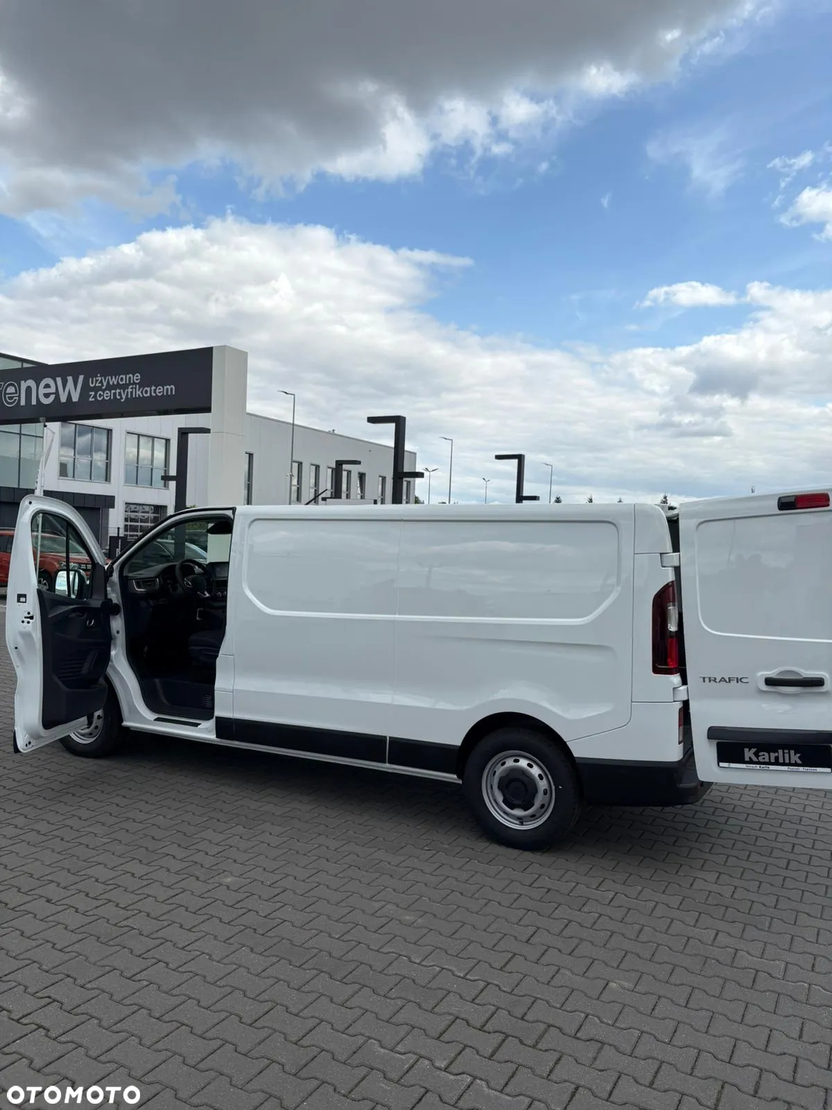 Renault Trafic Furgon L2H1 2.0dCi 170 AT9 automat! - 4