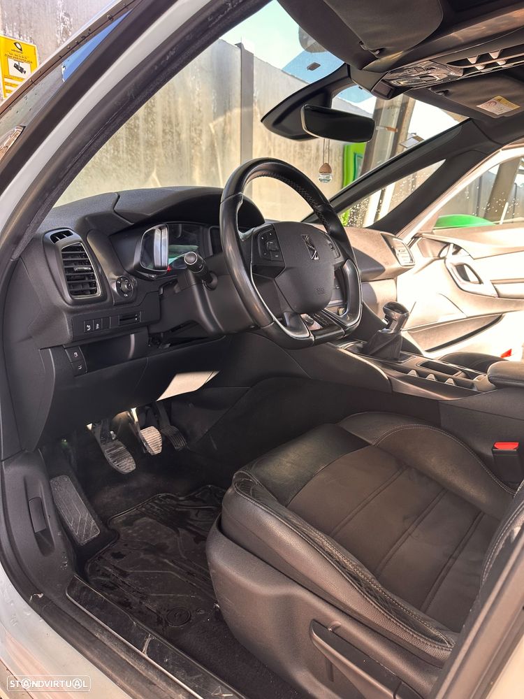 DS DS5 1.6 BlueHDi So Chic - 14