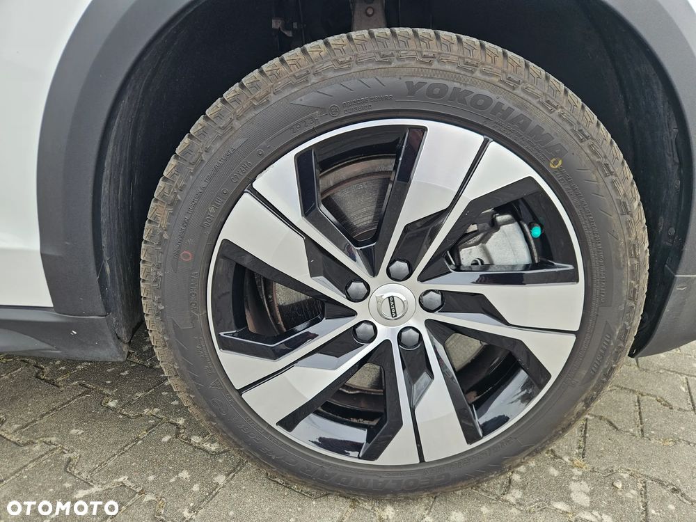 Volvo V60 Cross Country B5 B AWD Plus - 22