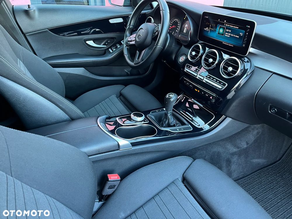 Mercedes-Benz Klasa C 200 d - 20