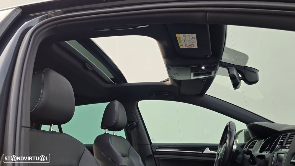 VW Golf 2.0 TDI GTD DSG - 21