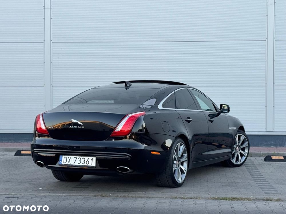 Jaguar XJ 3.0 V6 Diesel Portfolio - 6