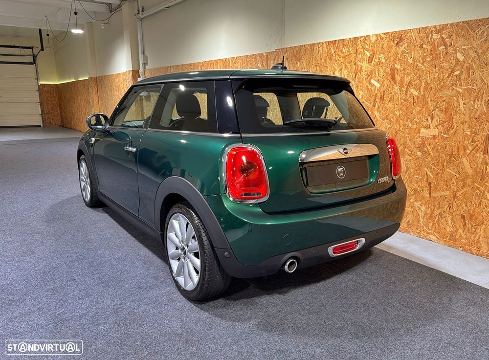MINI 3 Portas Cooper D Aut. - 3