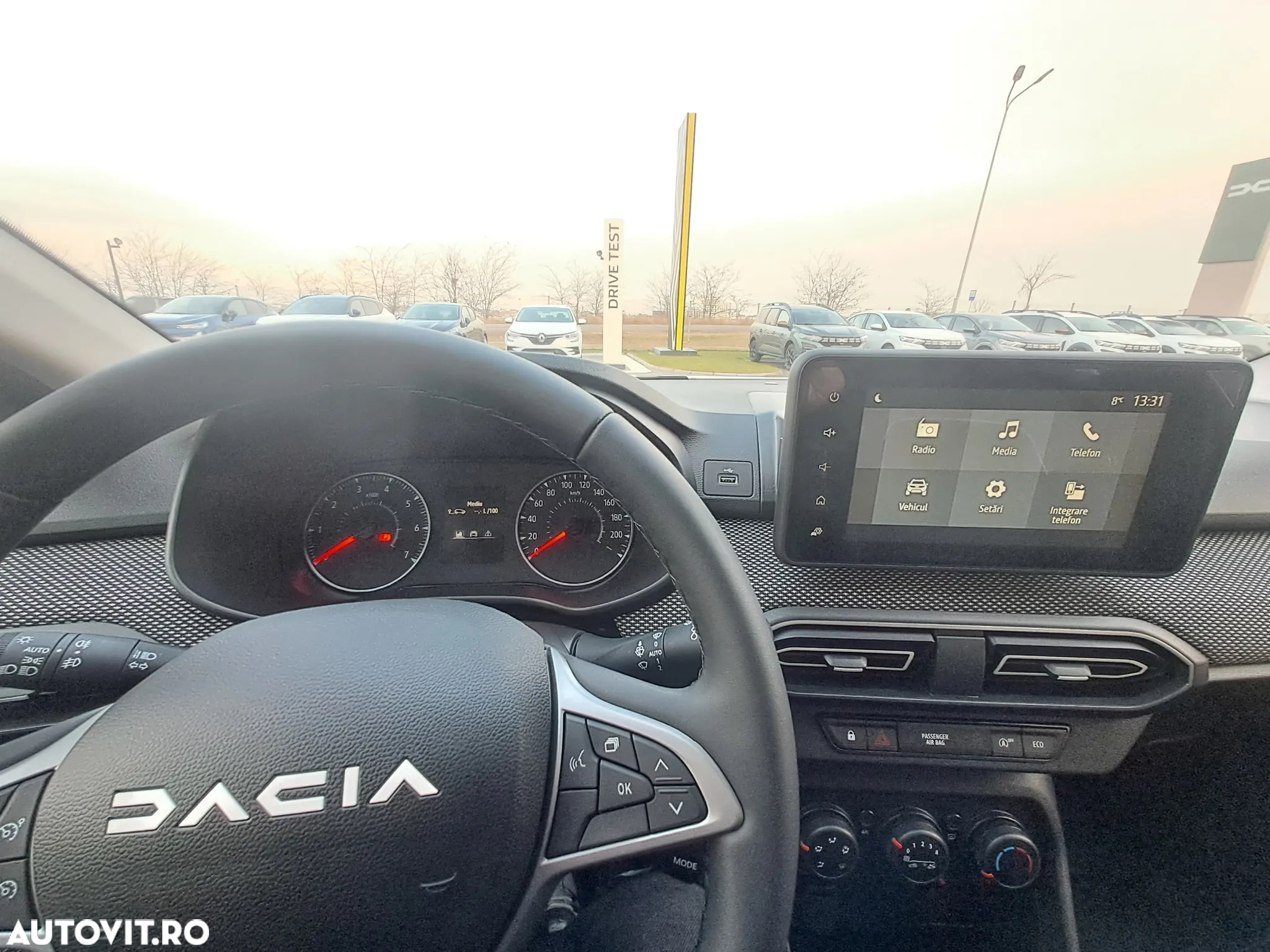 Dacia Logan TCe 90 CVT Expression - 12
