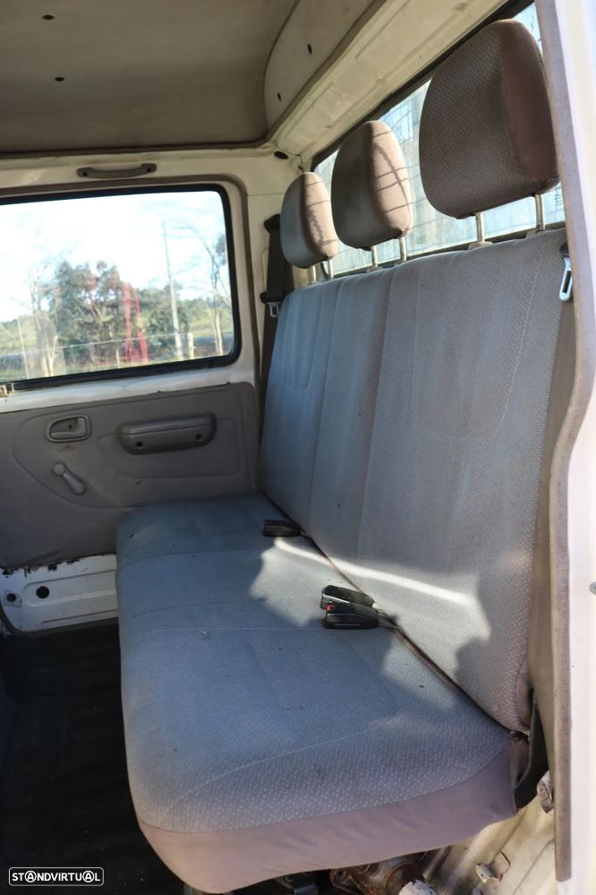 Toyota DYNA - 13