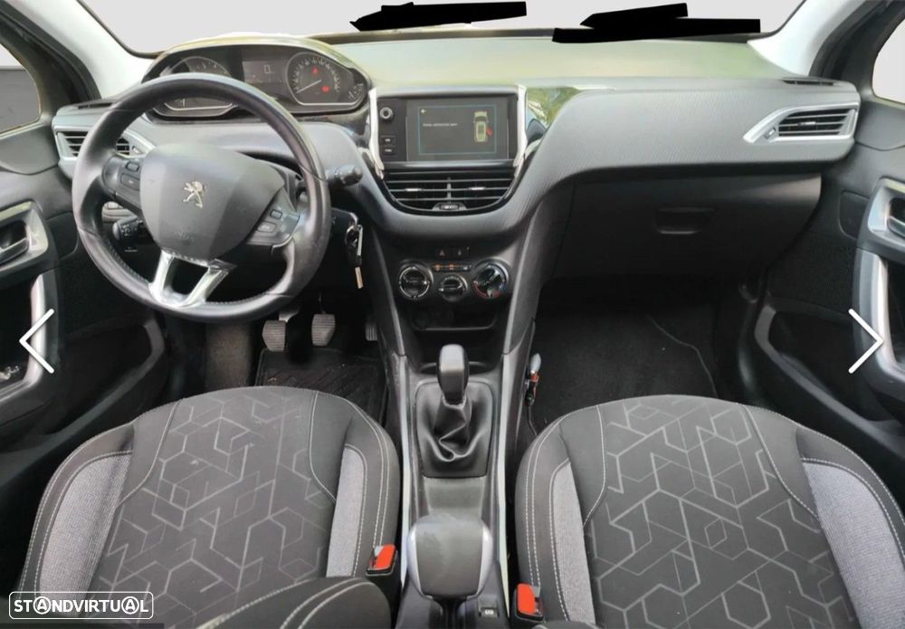 Peugeot 2008 1.2 PureTech Active - 6