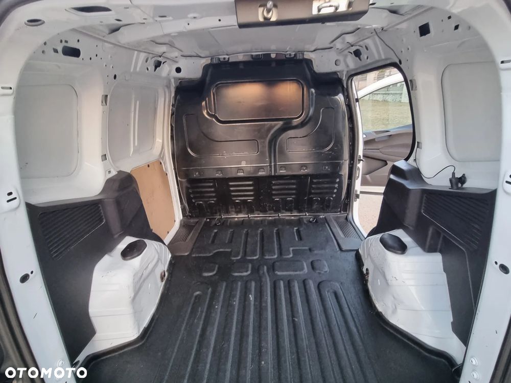 Ford TRANSIT COURIER - 23