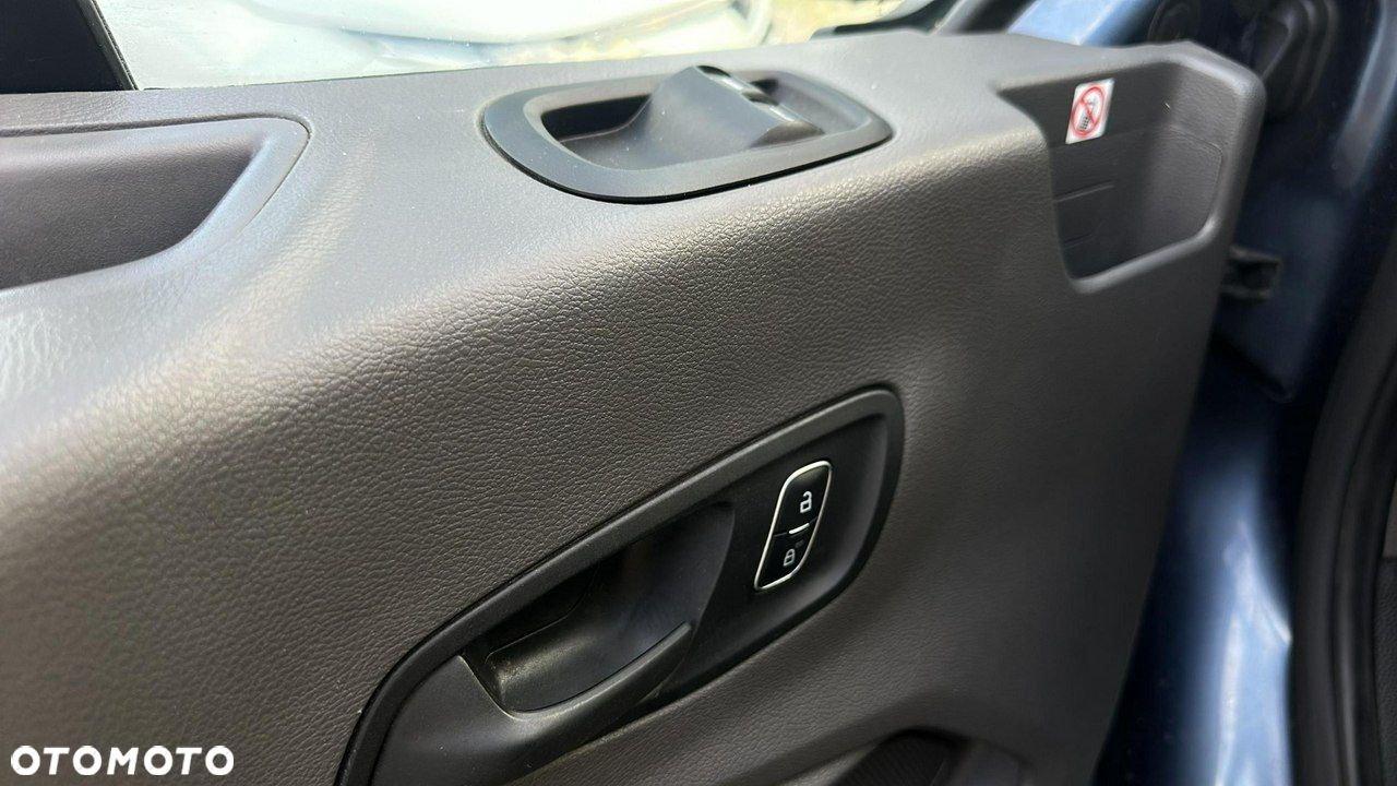 Ford Transit - 10