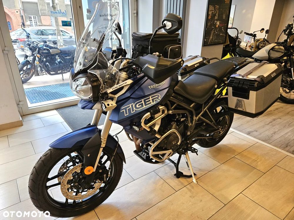 Triumph Tiger - 2