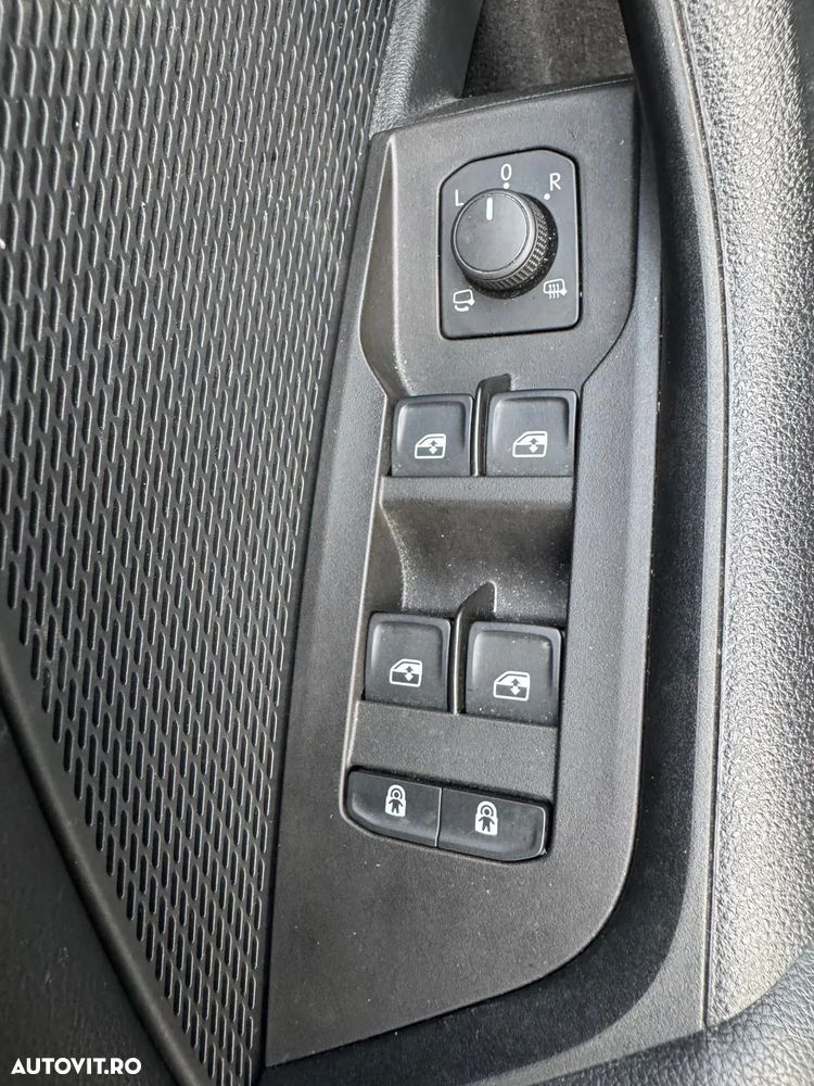 Skoda Octavia 2.0 TDI (Green tec) DSG Style - 13